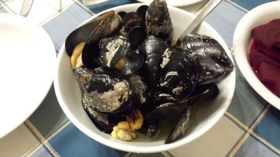 Mezedopoleion Ellinikon